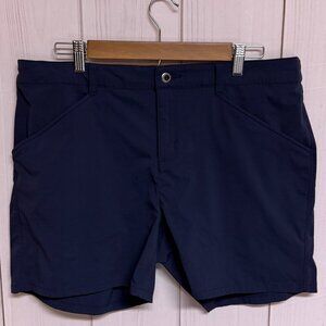 Patagonia Women’s Quandary Shorts 5” Navy Size 14 Hiking EUC